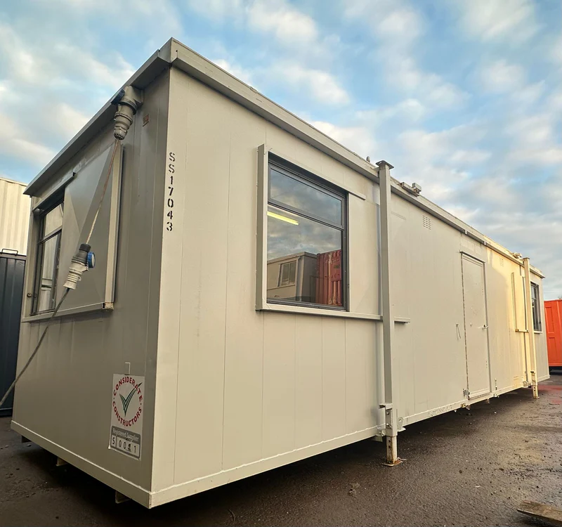 32x10ft Open Plan Canteen And Office Anti-Vandal Portable Building For Sale