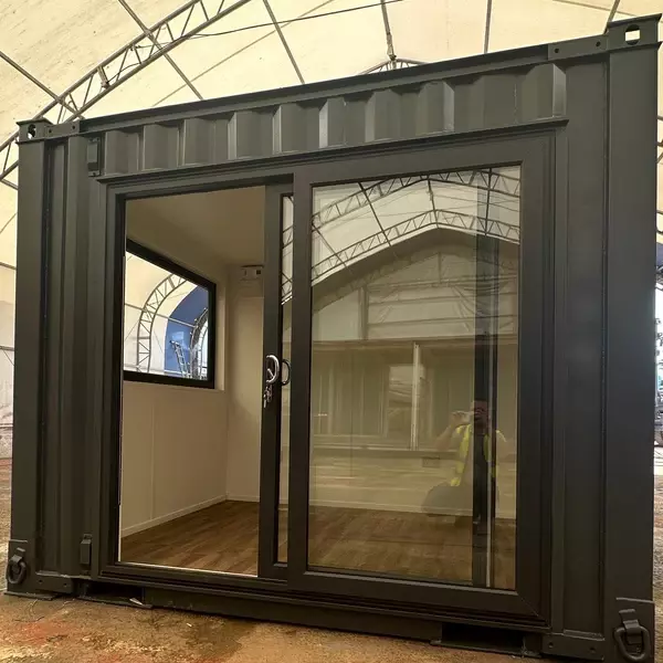 10x8ft Custom Open Plan Portable Office / Garden Room with Picture Window For Sale