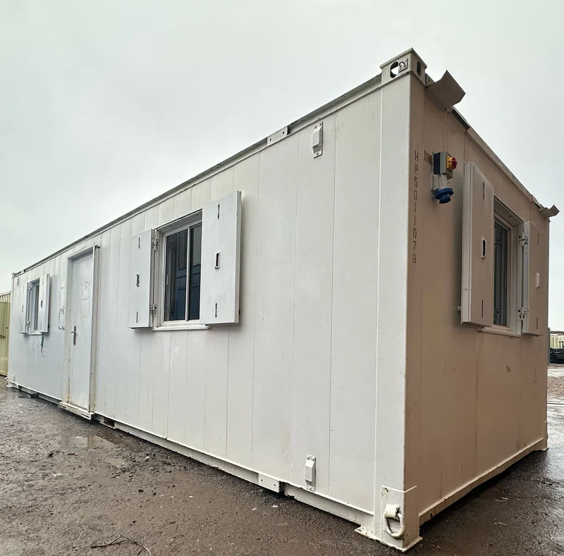 32x10ft Open Plan Canteen And Office Anti-Vandal Portable Cabin for Sale