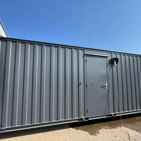 21x8ft Custom Cabin Canteen and Office with New WC and Kitchenette For Sale